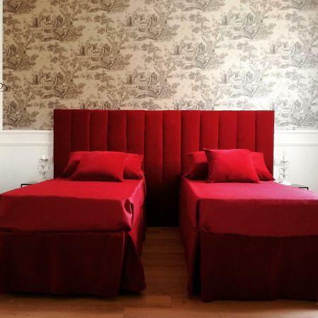 Bloom Rooms Foligno Exteriör bild