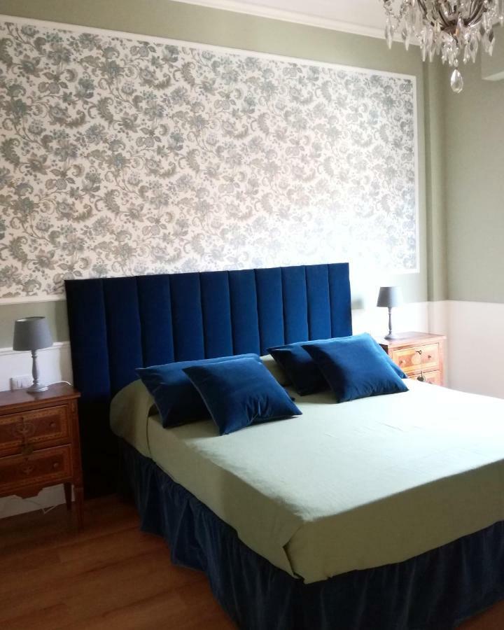 Bloom Rooms Foligno Exteriör bild