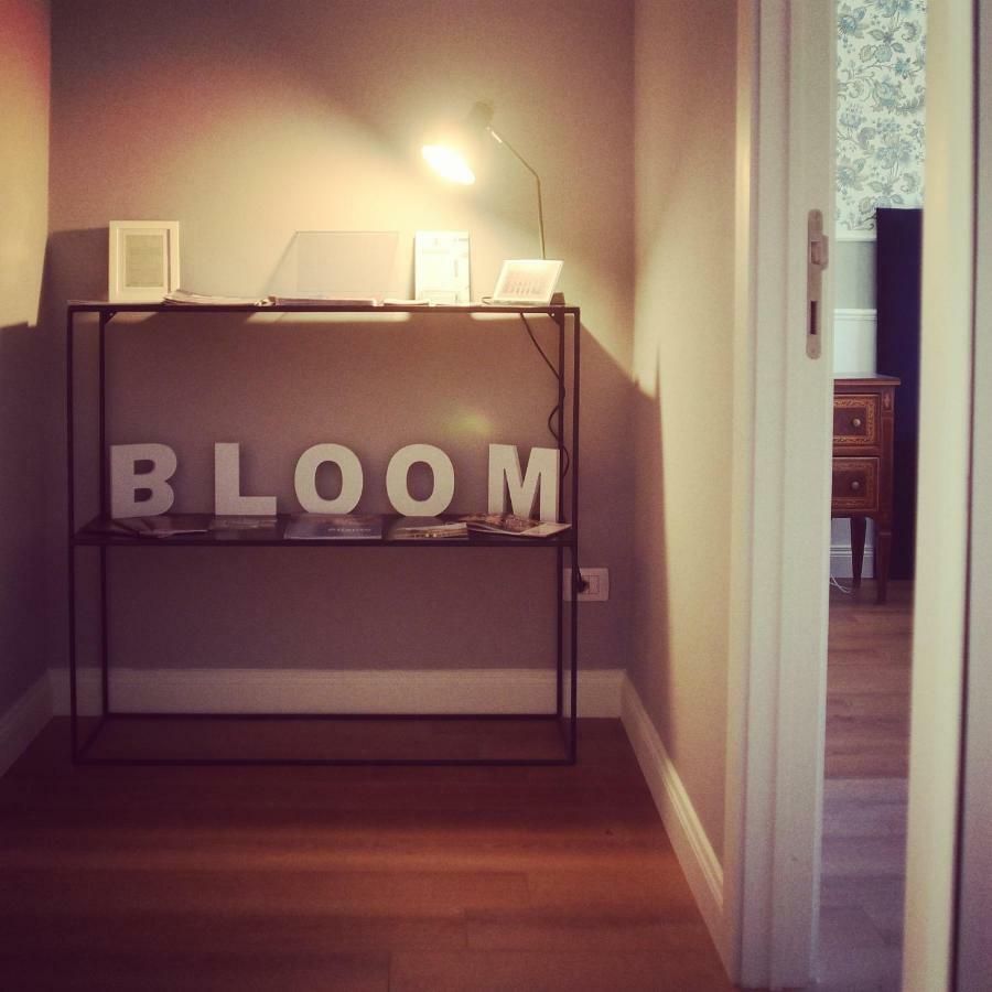 Bloom Rooms Foligno Exteriör bild